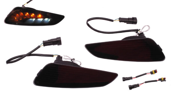 Richtingaanwijzer / knipperlicht set voorzijde LED in zwart / smoke / getint met dagrijverlichting (DRL) excl. LED-relais | Vespa Primavera / Sprint
