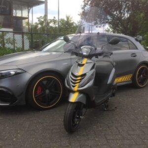 Stickerset Piaggio Zip SP AMG look14-delig Zip 2000 Oranje.