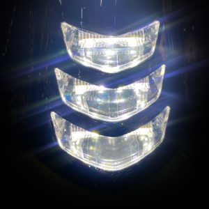 *NEW* Witte LED-verlichtingset 3-delig voor in claxonneus / voorscherm / voorcover | Vespa Sprint ('18) / Primavera ('18)